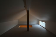屋根裏